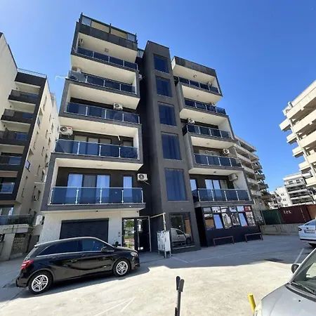 Anes Apartment